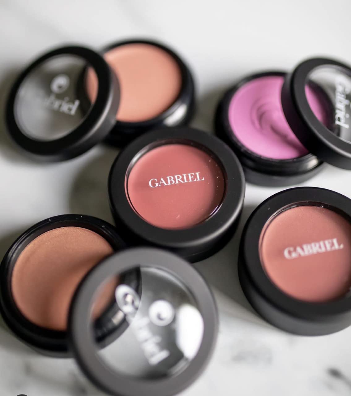 Gabriel Cosmetics Multi Pot (Dahlia - Pink/Gold Shimmer), 3-in-1 Smooth Finish Formula for Eyes,Lips, and Cheeks. Natural, Paraben Free, Vegan, Gluten-free, Cruelty-free, Non GMO, 0.08 oz.