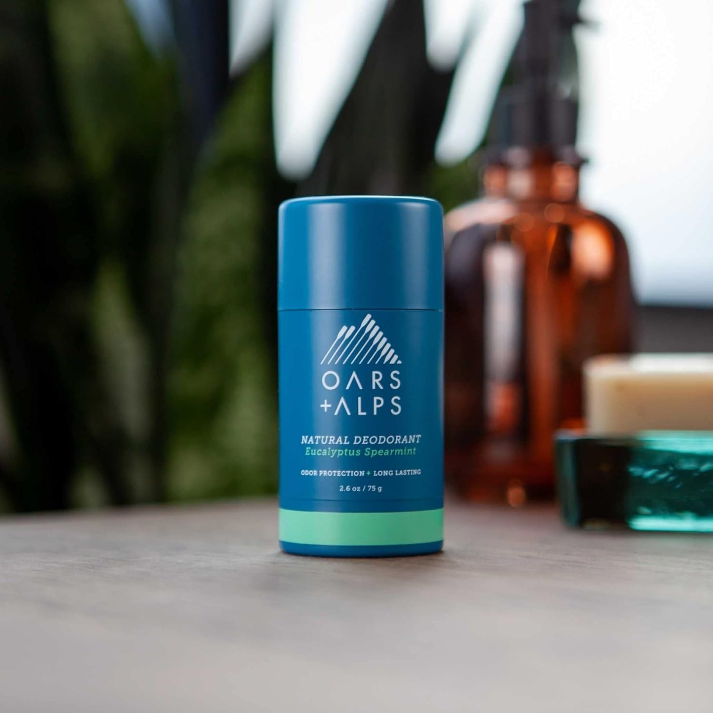 Oars + Alps Aluminum Free Deodorant for Men and Women, Dermatologist Tested and Made with Clean Ingredients, Vegan, Eucalyptus Spearmint, 1 Pack, 2.6 Oz
