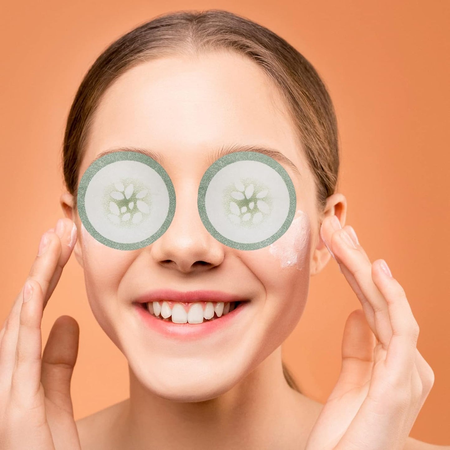100pcs Spa Cooling Eye Pads Moisturizing Eye Masks Eye Sheet Non Woven Eye Care Patches for Skincare Spa Wrap Moisture Retention