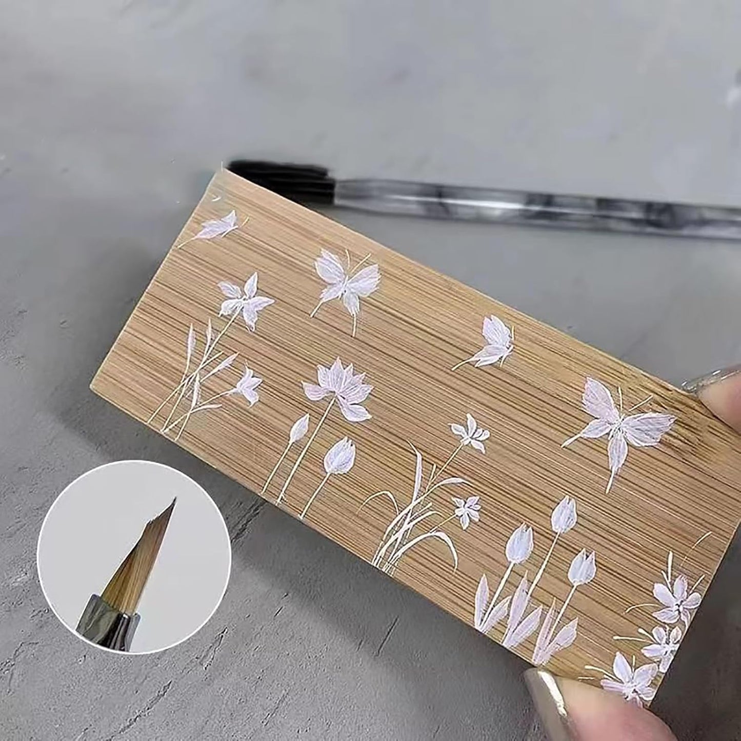 Nail Brush for Drawing Petals and Butterflies, Watercolor Paint Brushes for Oil Painting, Acrylic Paint Brushes（1 PACK） (dark brown)