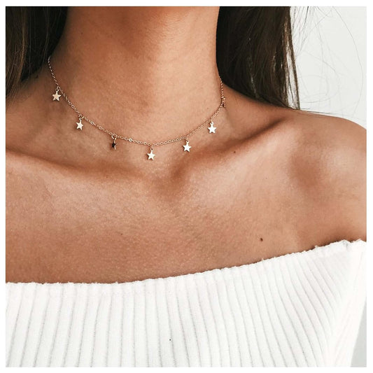 Bohemia Star Necklace Star Dangle Choker Necklace Gold Stars Short Necklace Minimalist Star Tassel Chain Necklace Jewelry for Women and Girls