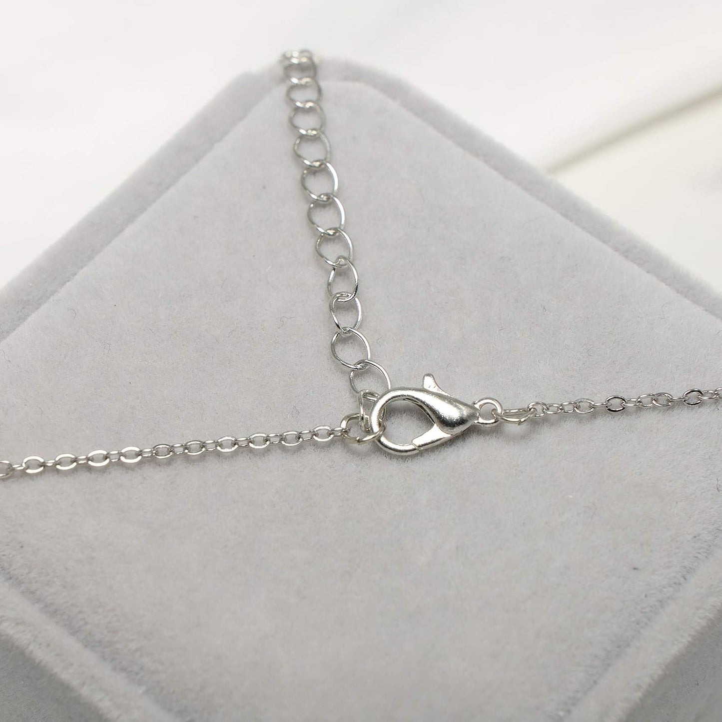 Creative Y-shaped Necklace Hollow Ring Necklace Chain Jewelry Accessories for Women and Girls