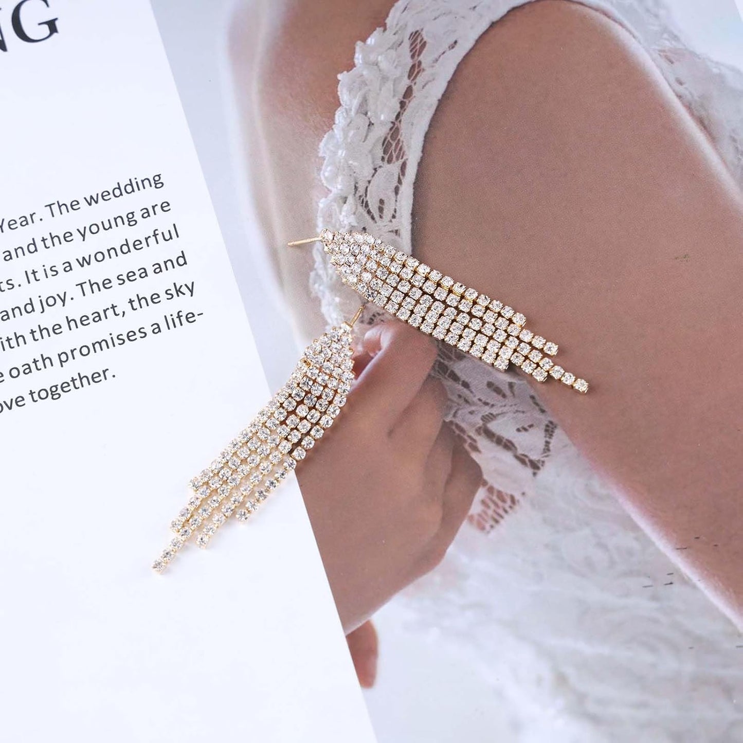 Vintage Rhinestone Chandelier Tassel Earrings Crystal Chain Drop Earrings Gold Long Tennis Chain Earrings Shine Chandelier Bridal Earrings Jewelry for Women